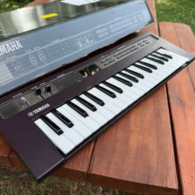 Yamaha reface DX 37-Key 4-Operator FM Synthesizer - Mint w/ Original Box & Accessories image 2