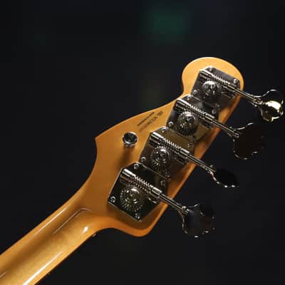 Fender Vintera III Early '60s Jazz Bass, Rosewood Fingerboard - Sonic Blue 165 image 8