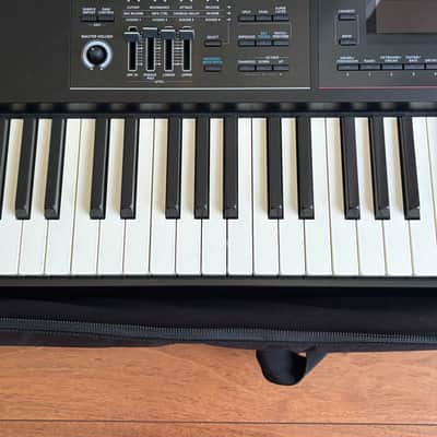 Roland Juno DS88 Synthesizer 2025 - Black image 3