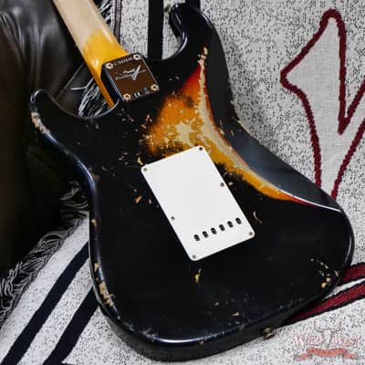 Fender Custom Shop 1960 Stratocaster Heavy Relic Aged Black over 3 Tone Sunburst 7.65 lbs image 12