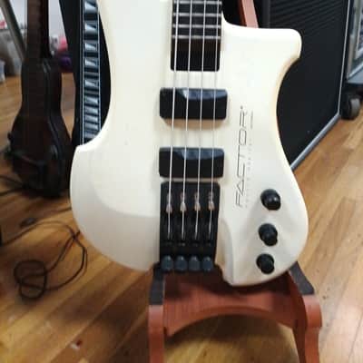 Kubicki X Factor 4 String Bass 1985 - White (1st one sold #24) image 2