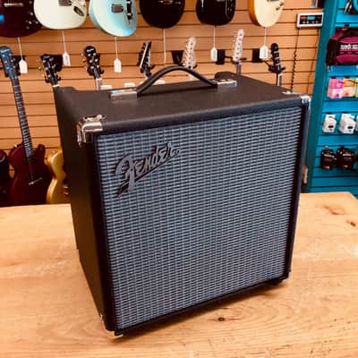 Fender Rumble 25 Bass Combo Amp image 2