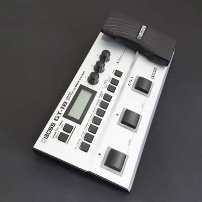 (MINT) Boss GT-1B Bass Multi-Effect w/Power Supply - Silver image 3