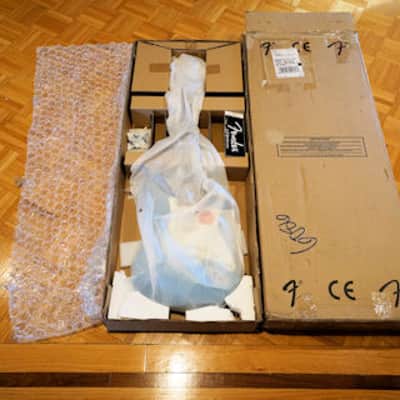 Fender Squire Classic Vibe 2020's - Lake Placid Blue MINT image 21