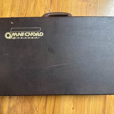 Suzuki OM-27 Omnichord 1981 - Ivory image 3