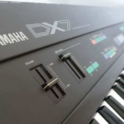 Yamaha DX7 Digital FM Synthesizer - Wood Side Cheeks