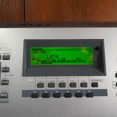 Yamaha MOTIF ES7 76Key Synthesizer w/ gig bag image 4