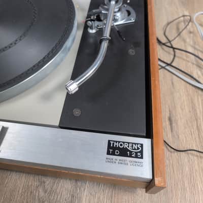 Thorens TD 125 Turntable image 2