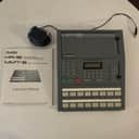 Alesis HR-16 High Sample Rate 16-Bit Drum Machine 1980s - Gray