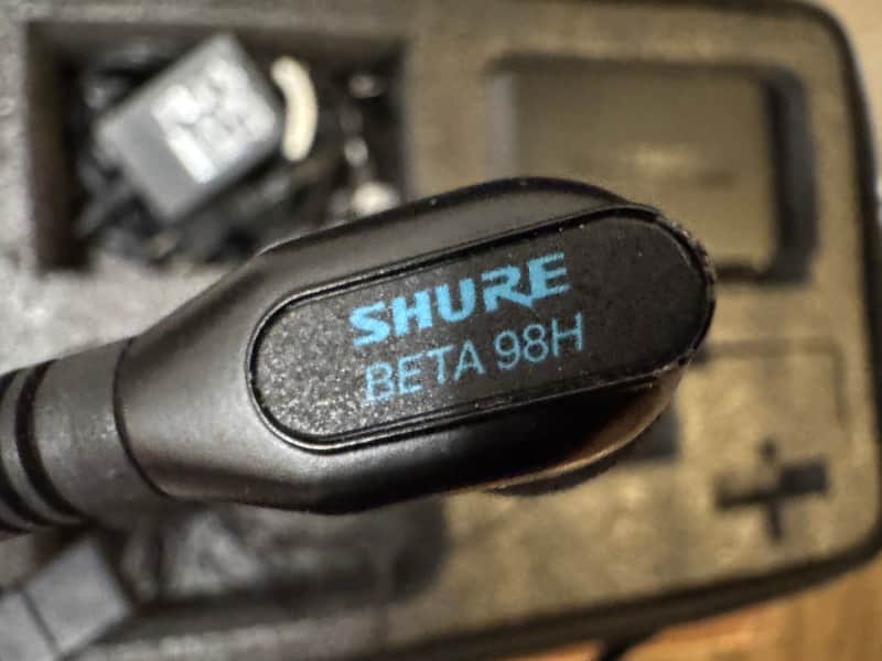 Shure Shure Beta-98H + Wireless System GLX-D + GLXD4 - Receiver image 1