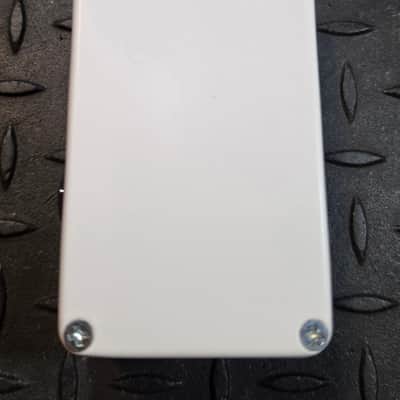 JHS 3 Series Phaser 2021 - Present - White Phase image 7