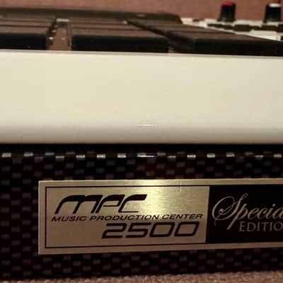 Near Mint Akai MPC2500 SE Special Edition Music Production Center W/JJOS & Extras image 9