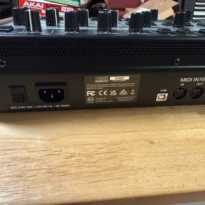 Oberheim OB-X8 Desktop 8-Voice Synthesizer 2022 - Present - Black with Wood Sides image 7