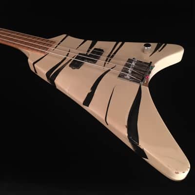 Dana Strum Slaughter Arbor V Bass 1989 white image 3