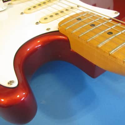 Series 10 Strat-Style Candy/Red image 5