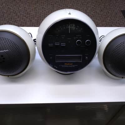 Weltron 2001 70's  - white image 1