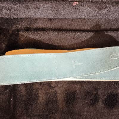 USA-Made Robin Ranger Seafoam Green w/ Hard Case & Strap image 2