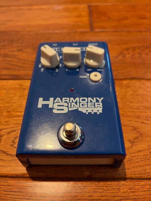 TC Helicon Harmony Singer