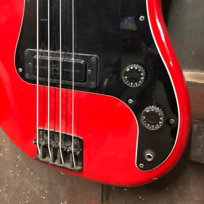 Peavey Patriot Bass USA Vintage, Super Ferrite Pickup 1987 Red image 3