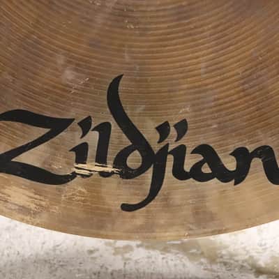 Zildjian Amir II 18" Crash Ride Cymbal image 11
