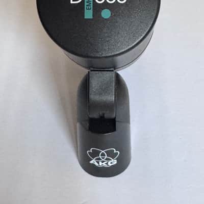 D550 Emotion Dynamic Microphone, Cardioid - Black image 2