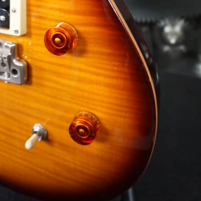 PRS SE Singlecut 2009  Sunburst w/ Hard Case image 10