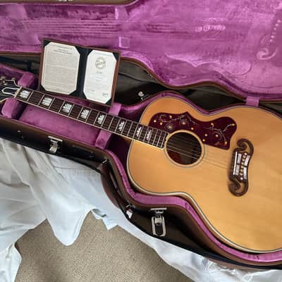 🔥 Gibson J-200 True Vintage 2007 - 2013 - Natural with Cover J 200 image 2