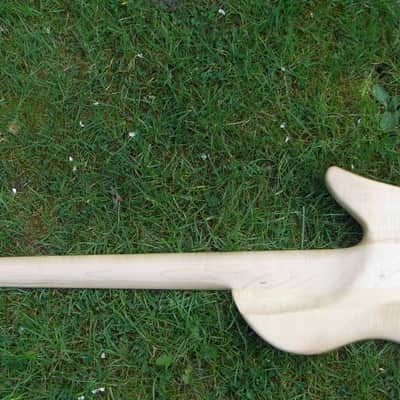 Custom Build Left Handed Bass Gtr. Custom Shape Body 2000 - Laquerd Natural Finish. image 3