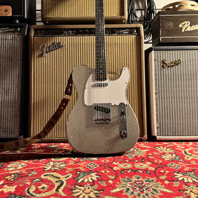 Fender Custom Shop Limited 1961 Telecaster Relic Silver Sparkle - Wildwood Video Demo image 2