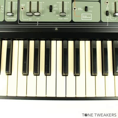 ROLAND SYSTEM-100 MODEL 101 Analog Synthesizer * Pro Serviced * VINTAGE SYNTH DEALER image 3