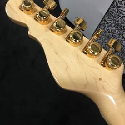 G & L  Commemorative  1901-1991 image 4