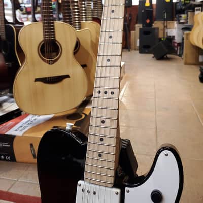 Fender Jack White Signature Triplecaster - Black image 12