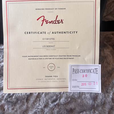 Fender American Professional Stratocaster with Maple Fretboard 2019 Olympic White image 8