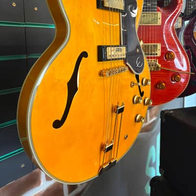 Epiphone Sheraton Natural 2024 Semi-Hollow Electric Guitar image 5