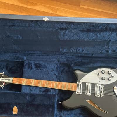 Rickenbacker 370/12RM Roger McGuinn 1990 - Jetglo (overrun model?) image 9