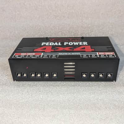 Voodoo Lab Pedal Power 4X4 Black image 2