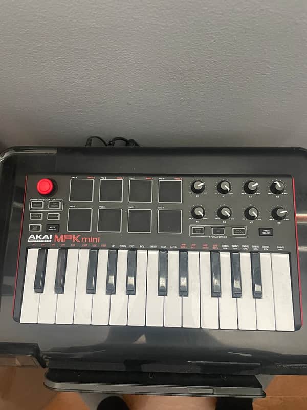 Akai MPK Mini MkII 25-Key MIDI Controller image 1