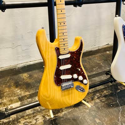 Fender Strat Plus - USA Stratocaster 1989 - Natural Ash image 3