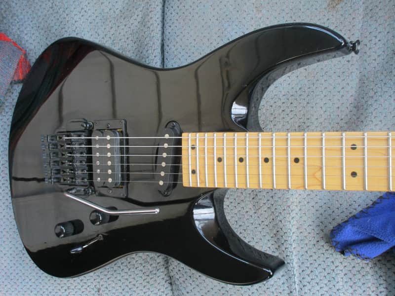 Yamaha RGZ-211M Black Superstrat W/Case RGX-211M | Reverb