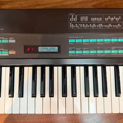 Yamaha DX7 - Serviced, with Music Holder. Case option. image 3