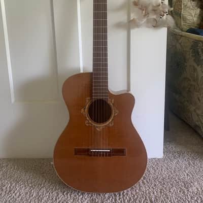 Requinto image 1