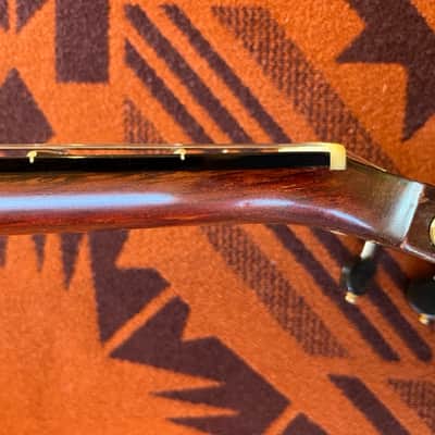 Conde Classical Guitar 1969 - Varnish image 15