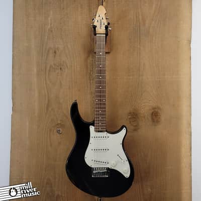 Peavey Raptor Plus Electric Guitar w/ Gig Bag Used image 2