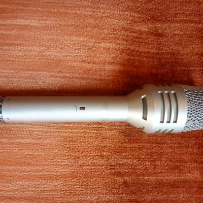 Neumann KMS 84i serial no 158 silver image 2