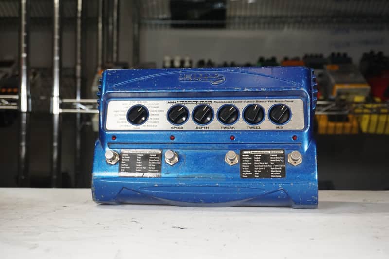 Line 6 MM4 Modulation Modeler | Reverb