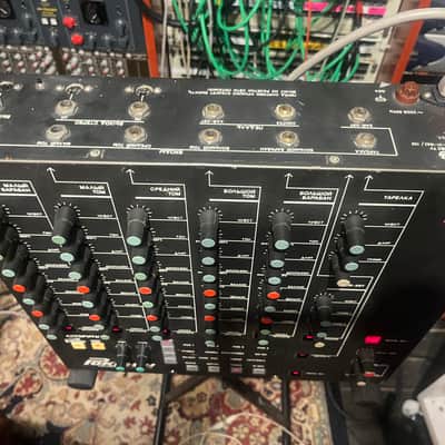 Rockton UDS+MIDI+direct outputs mod image 6