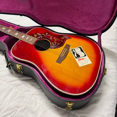 1971 Gibson Hummingbird Custom Cherry Sunburst w/ OHSC, Original Case Candy, Collector Grade image 5