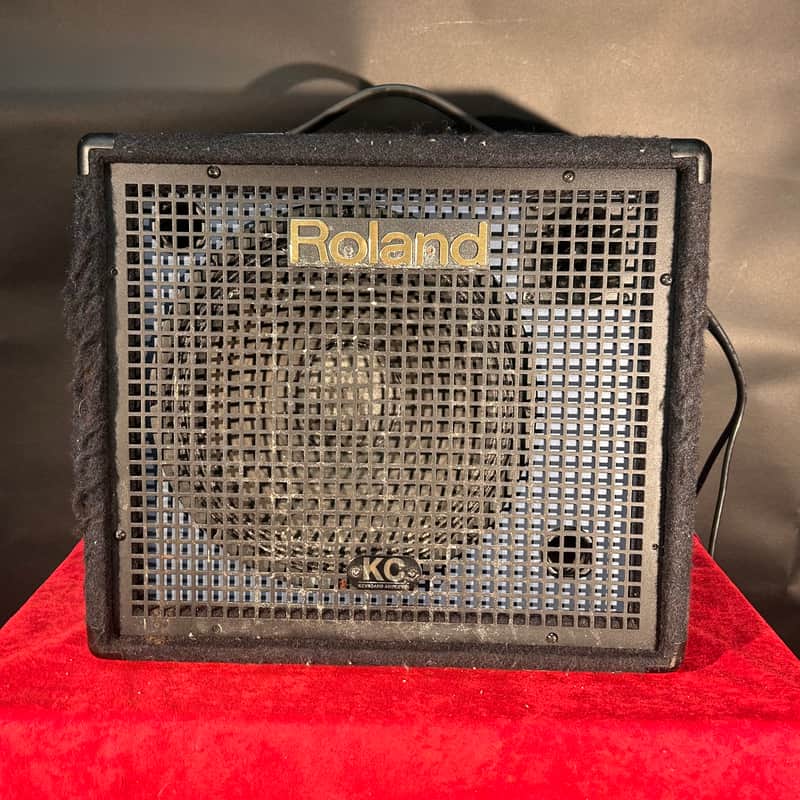 Roland KC-150 4-Channel 65-Watt 1x12