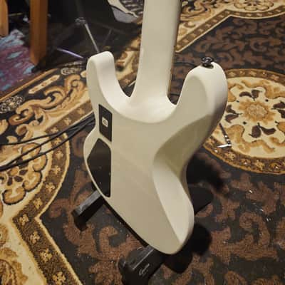 Jackson neckthru X Series CBXNT V 5-String Concert Bass with Rosewood Fretboard 2016 - 2018 - Snow White image 6