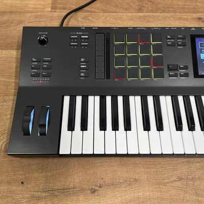 Akai MPC Key 61 keyboard; Serial No: A12211251709298 | Second Hand image 4